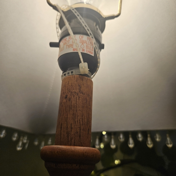 Laura Ashley 2003 Wood Lamp Crystal Drops Floral Shade Lavendar Violet The Fabri - Picture 6 of 9